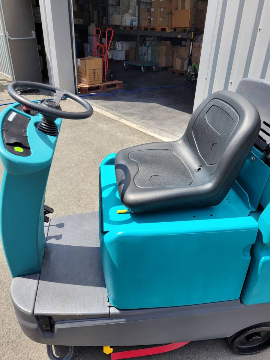 Autolaveuse Tennant T7 sur Bordeaux en Nouvelle Aquitaine