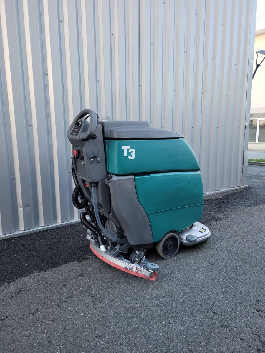 Autolaveuse TENNANT T3 pour entreprise de propreté sur Pompignac en Nouvelle Aquitaine